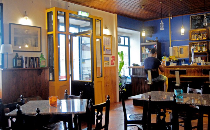 Caravela Bar e Restaurante de Tapas em Foz do Arelho, Gocaldas, o teu Guia Turístico Local