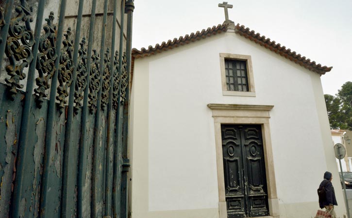 Capela de São Sebastião em Caldas da Rainha, fachada, Gocaldas, o teu Guia Turístico Local