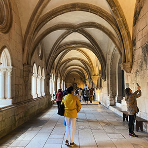 Alcobaça and Batalha Monasteries: Private Tour by GoCaldas Your Local Touristic Guide 2025