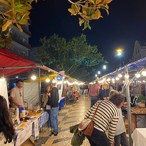 Bazar-à-Noite---Edição-Especial-Cerâmica-2025,-GoCaldas-Guia-Turístico-das-Caldas-da-Rainha