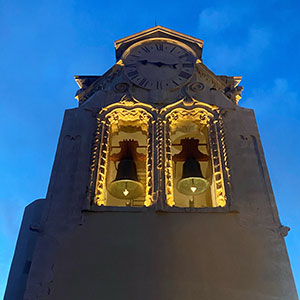 Itinerários-em-Caldas-da-Rainha,-GoCaldas-Guia-Turístico-Caldas-da-Rainha,-igreja-Nossa-Senhora-do-Populo-de-noite